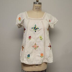Nanette Lepore White Blouse with Colorful Floral Embroidery, Size 2